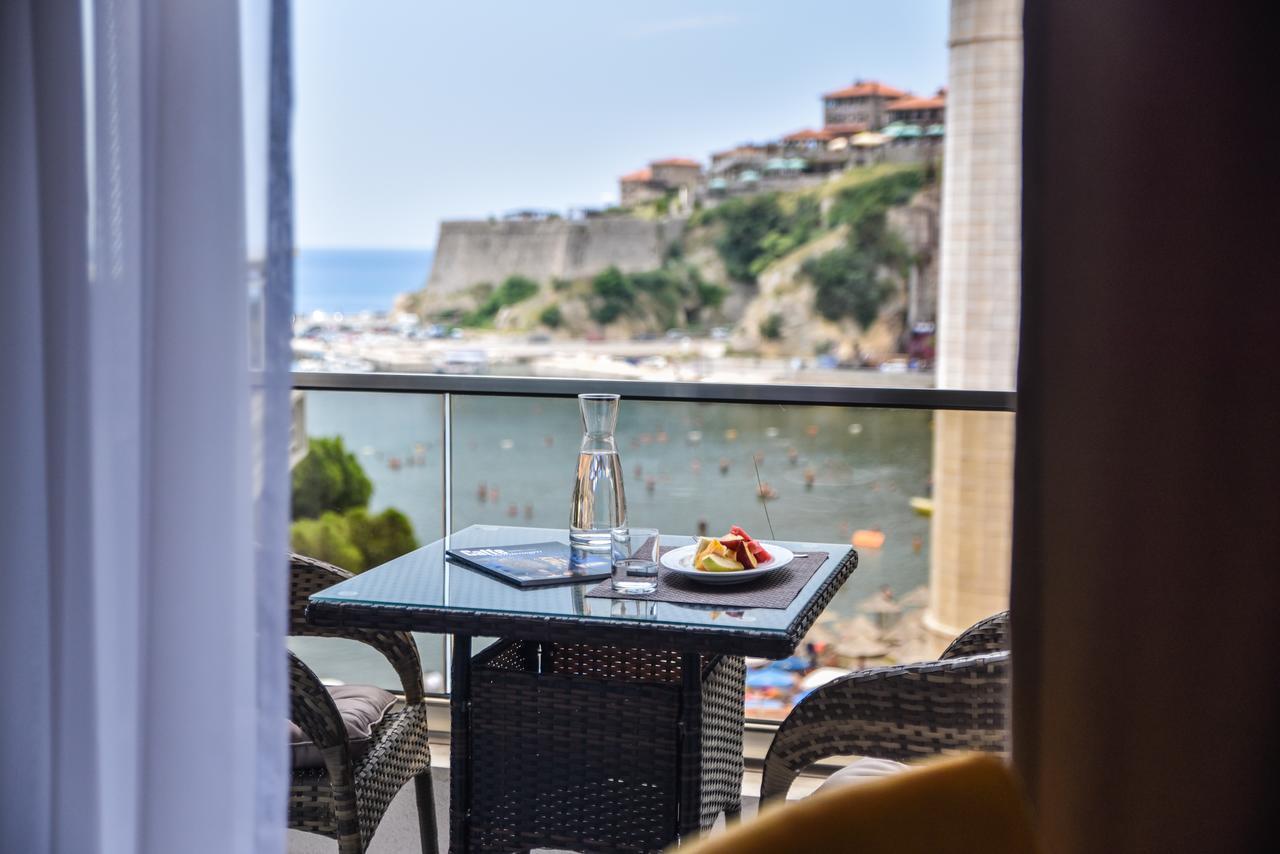 Hotel Prova Ulcinj Luaran gambar